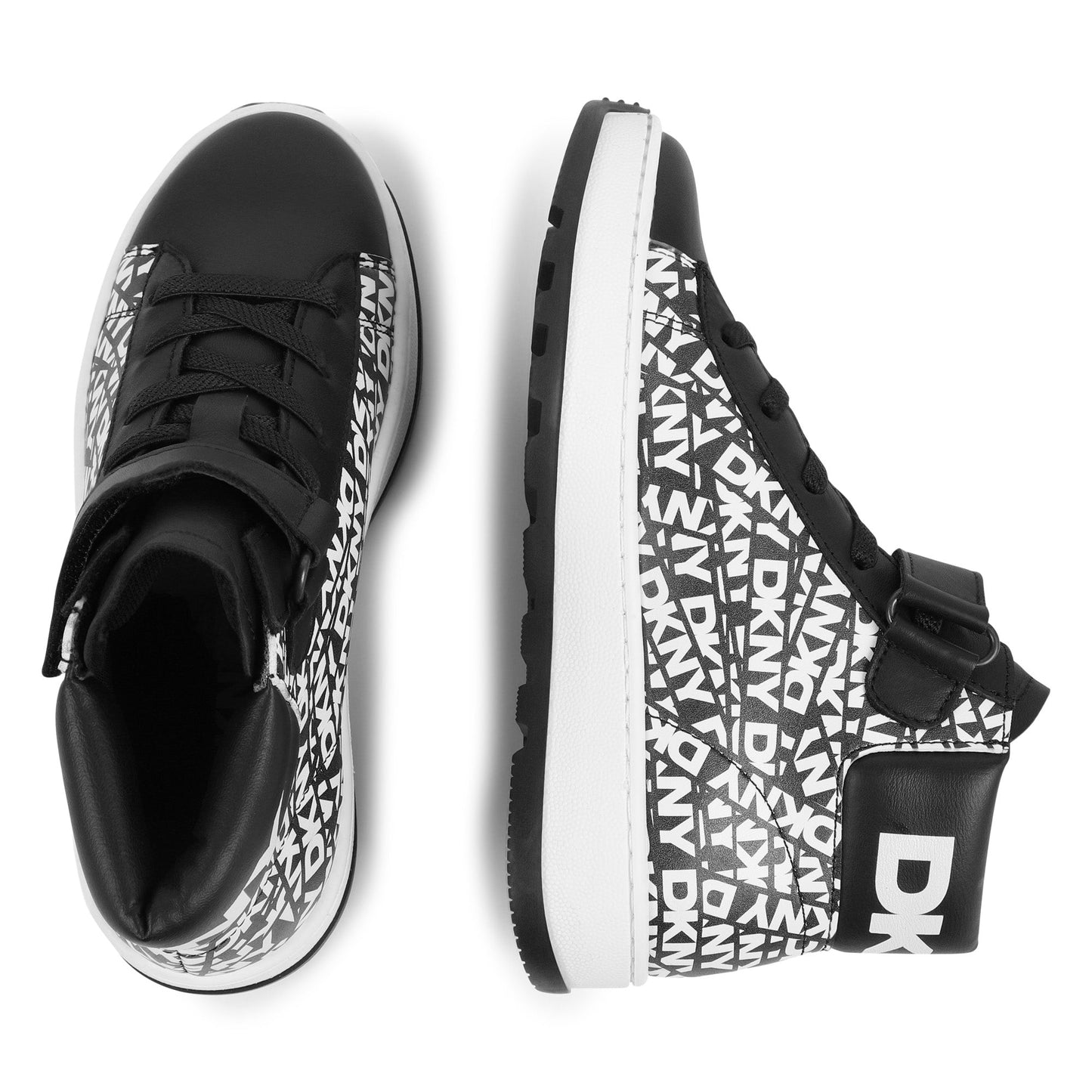 TRAINERS WITH LOGO