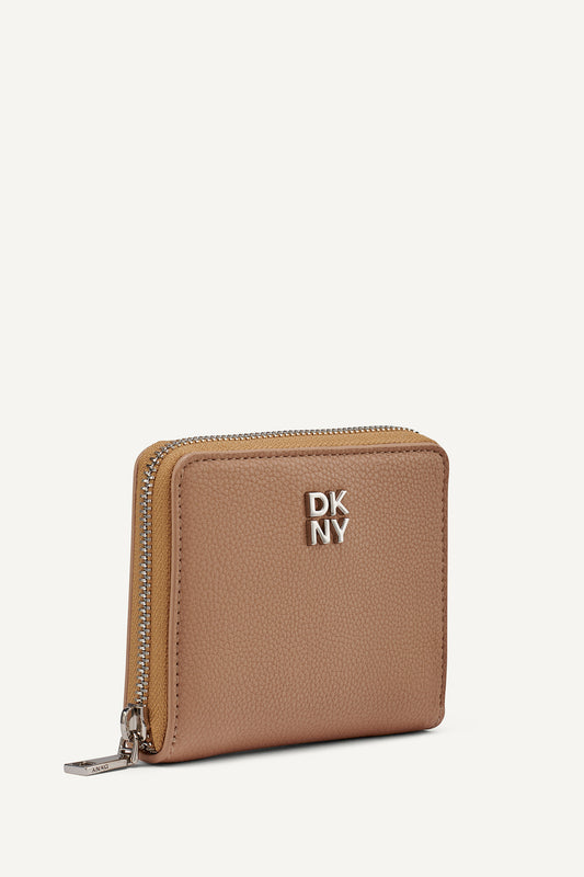 SARAH SMALL ZIP AROUND WALLET