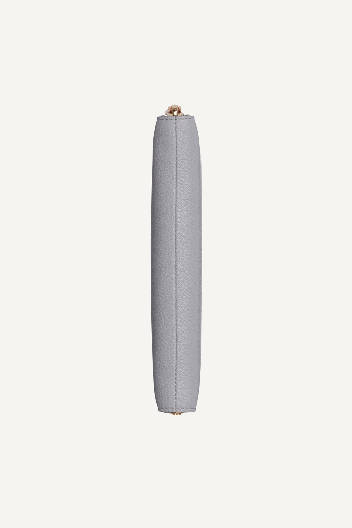 محفظة أليا بسحاب بحجم كبير