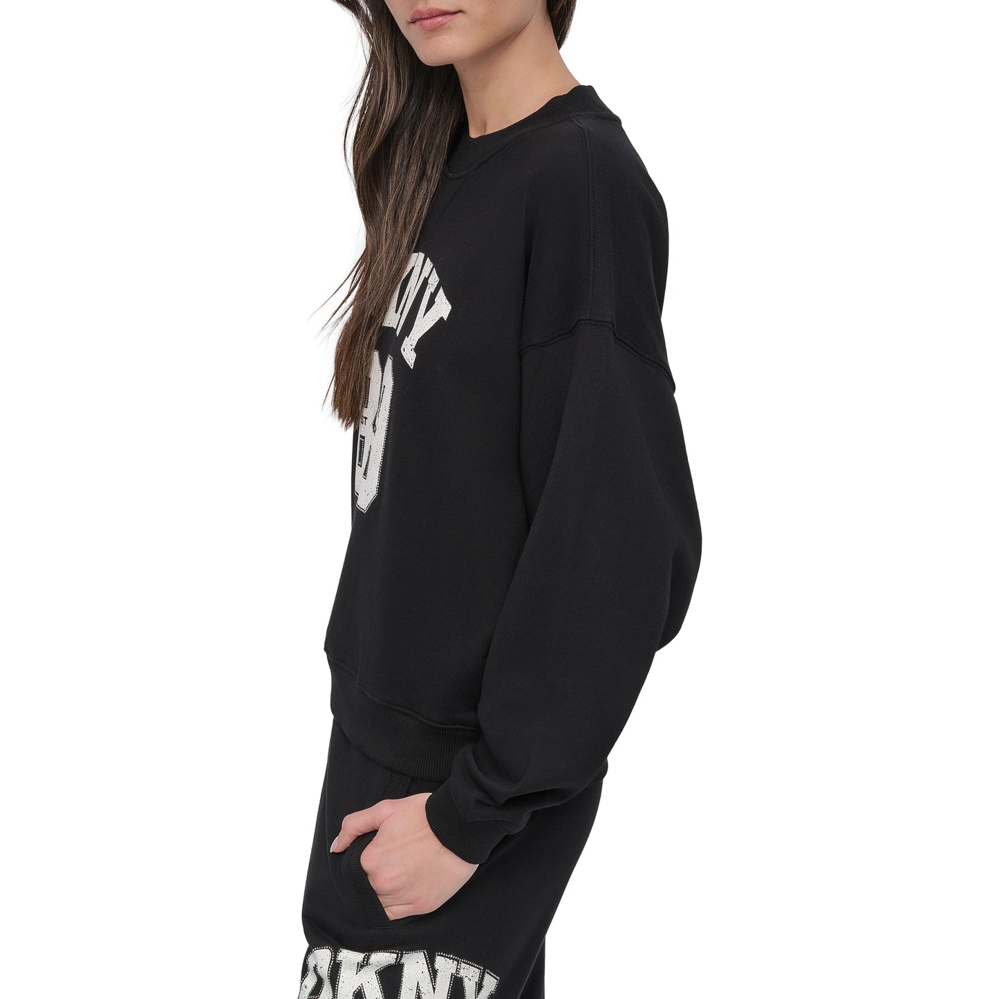 ARCHED DKNY 89 DLOGO CREW PULLOVER