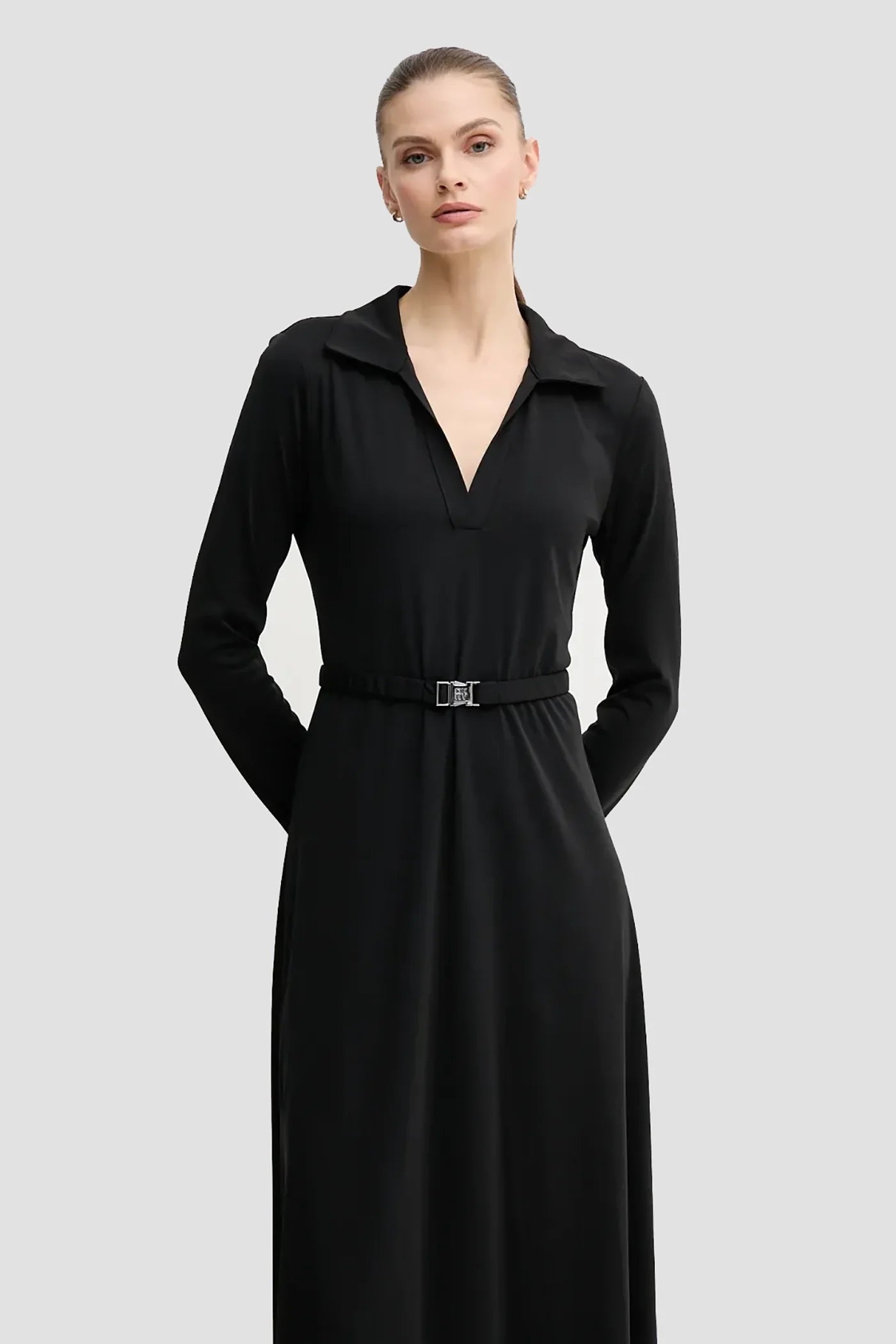 بلوزة متوسطة الطول بياقة L/S