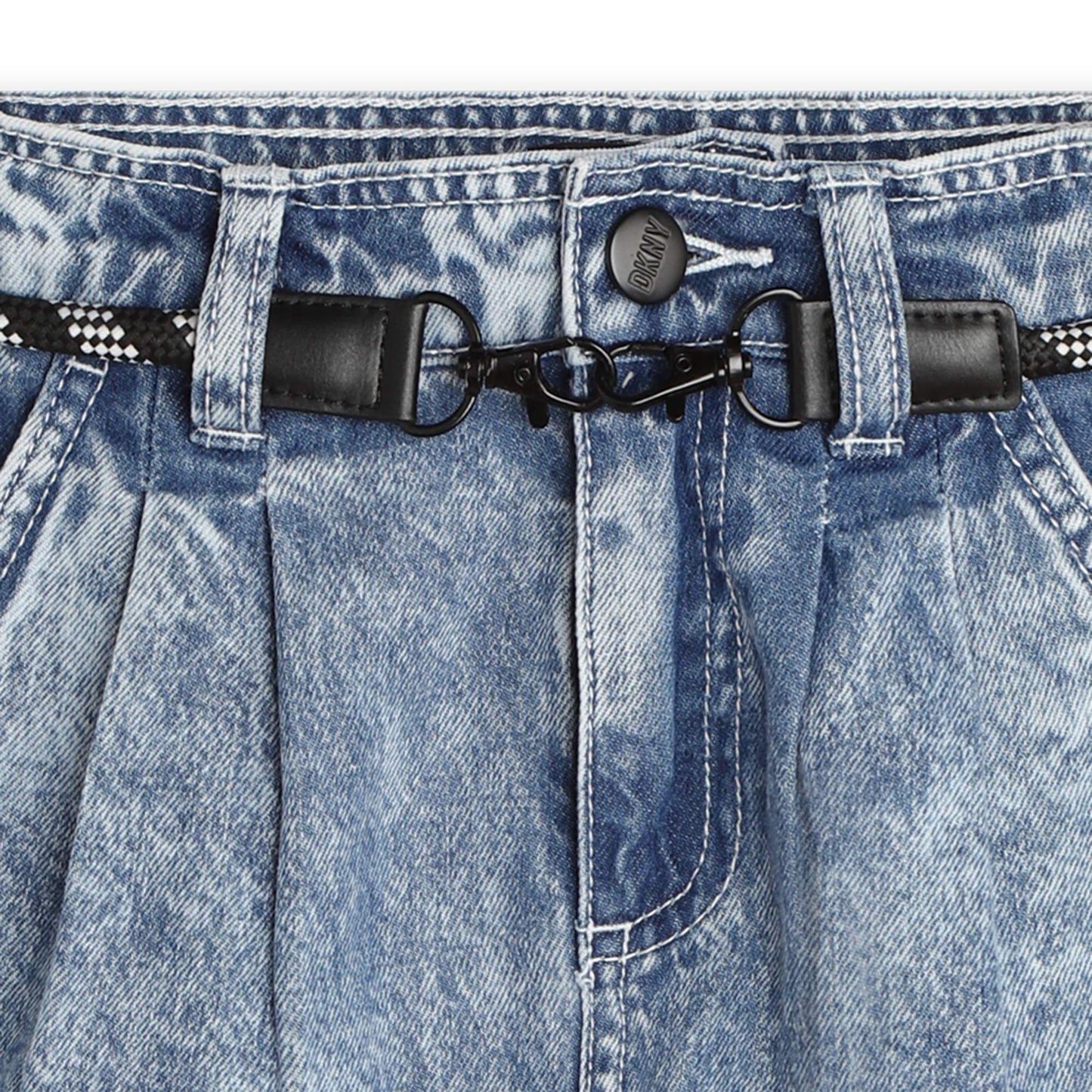 Short With Belt