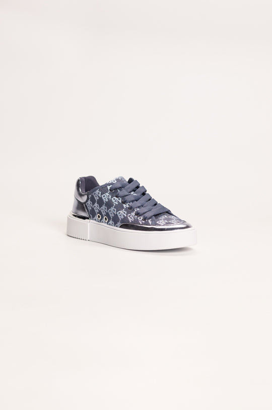 BRADLEY LACE UP SNEAKER