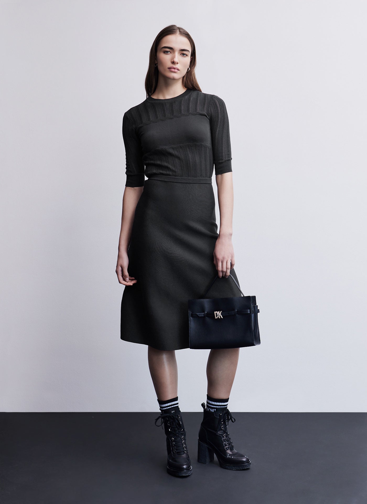 Elbow Sleeve Knit Midi Dress