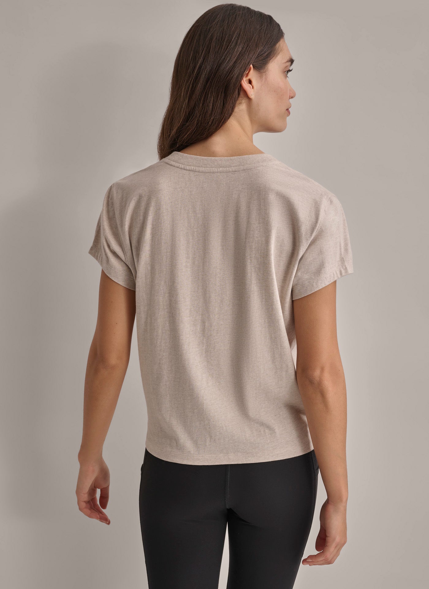 SMALL SLEEVE CREW NECK KNOT FRONT TEE