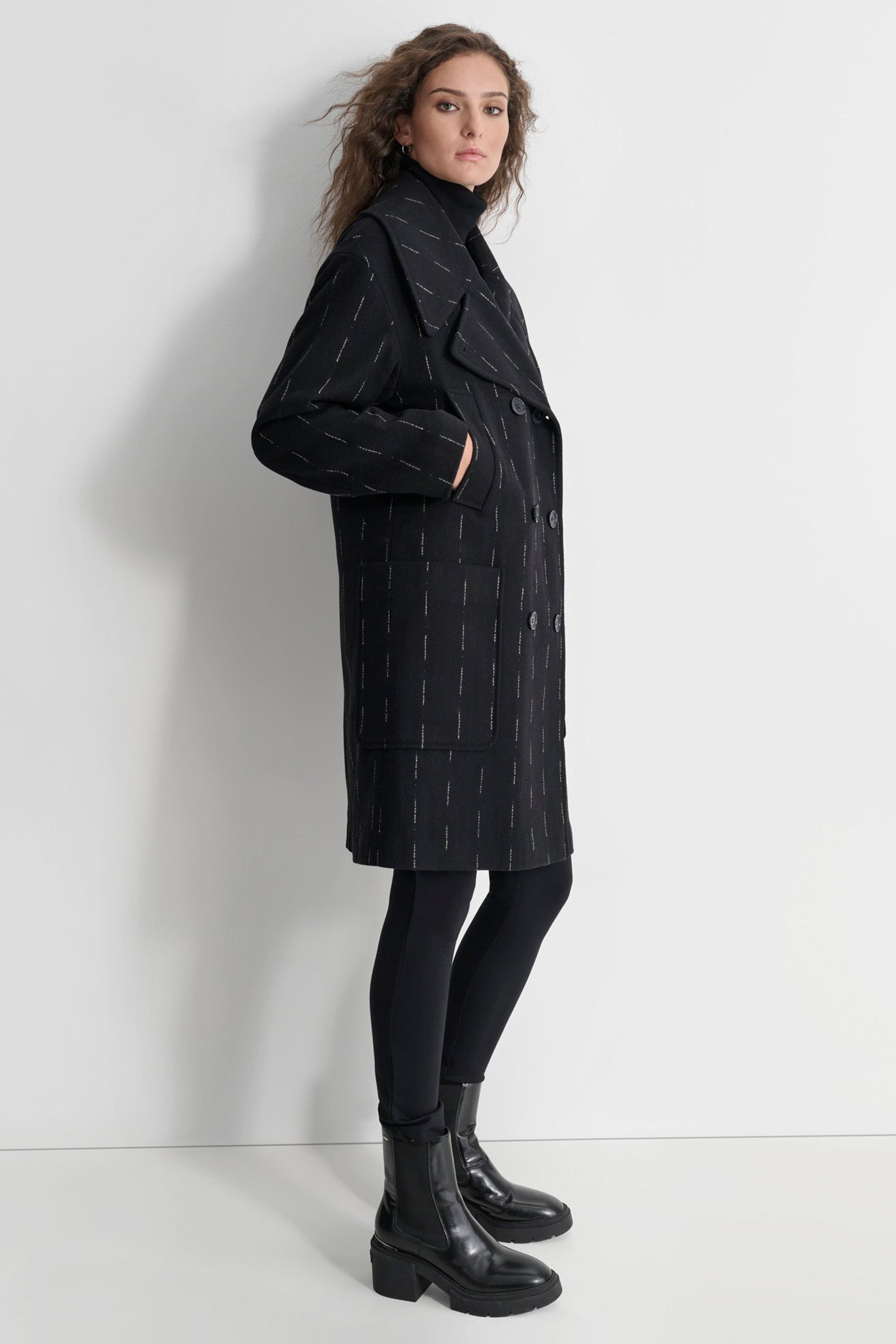 LONG SLEEVE OVERSIZED PINSTRIPE COAT