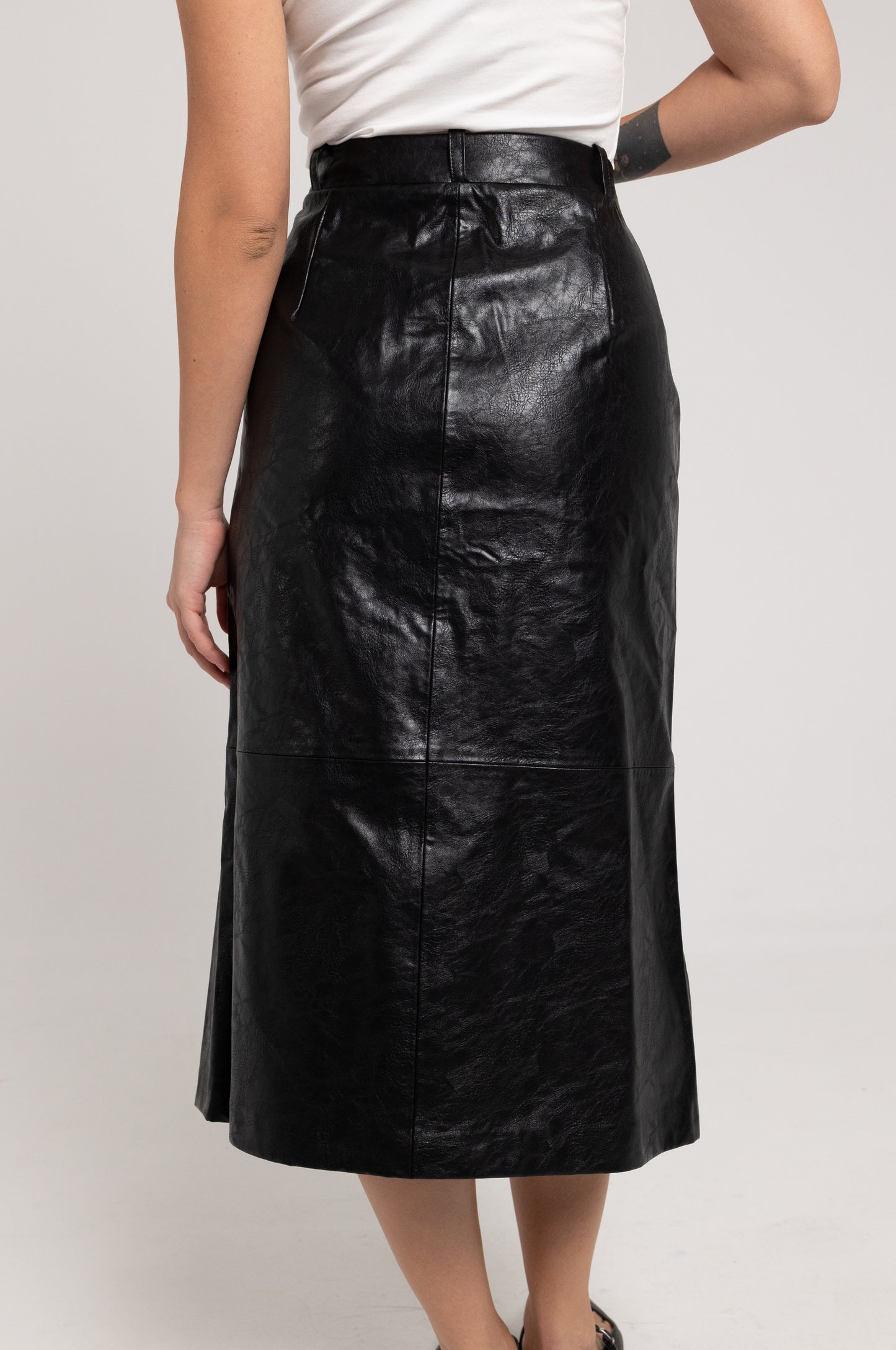 VEGAN LEATHER SKIRT