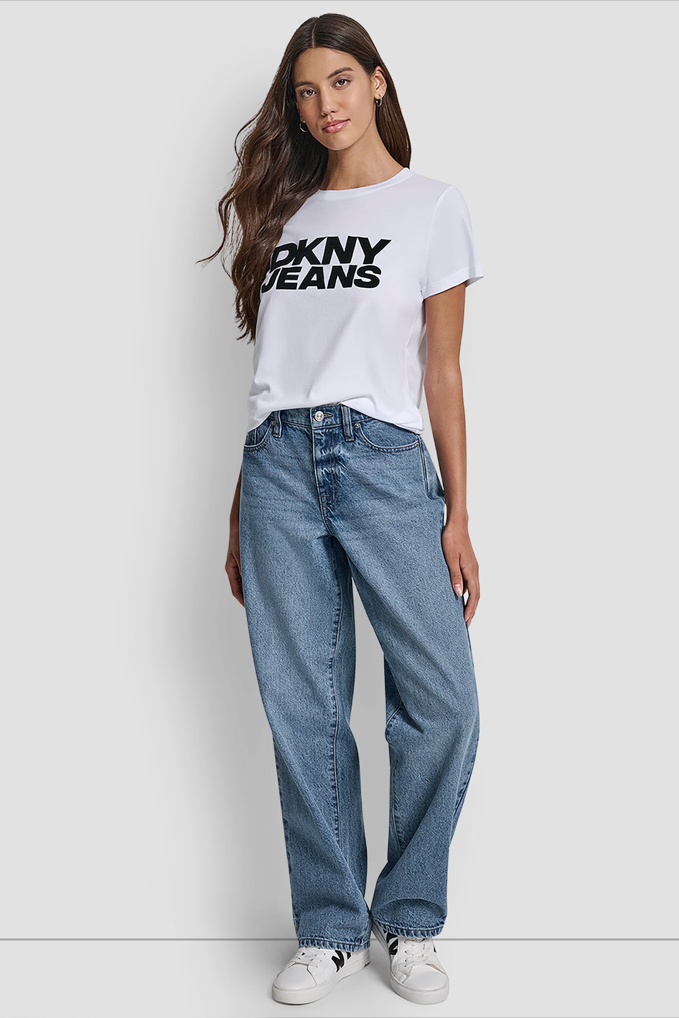 FLOCKED LOGO CREW NECK TEE