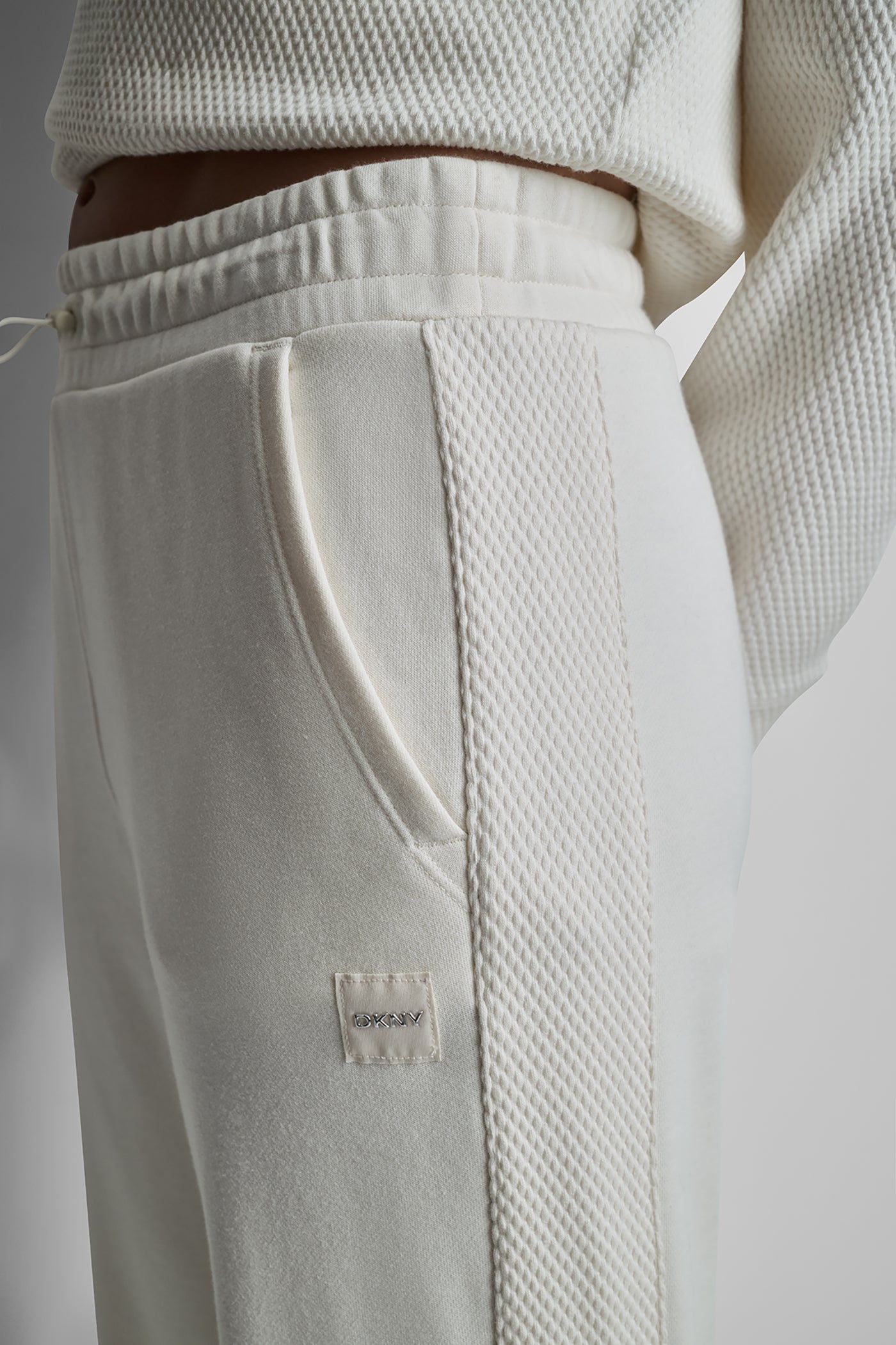 JACQUARD MIX HIGH-RISE PANTS