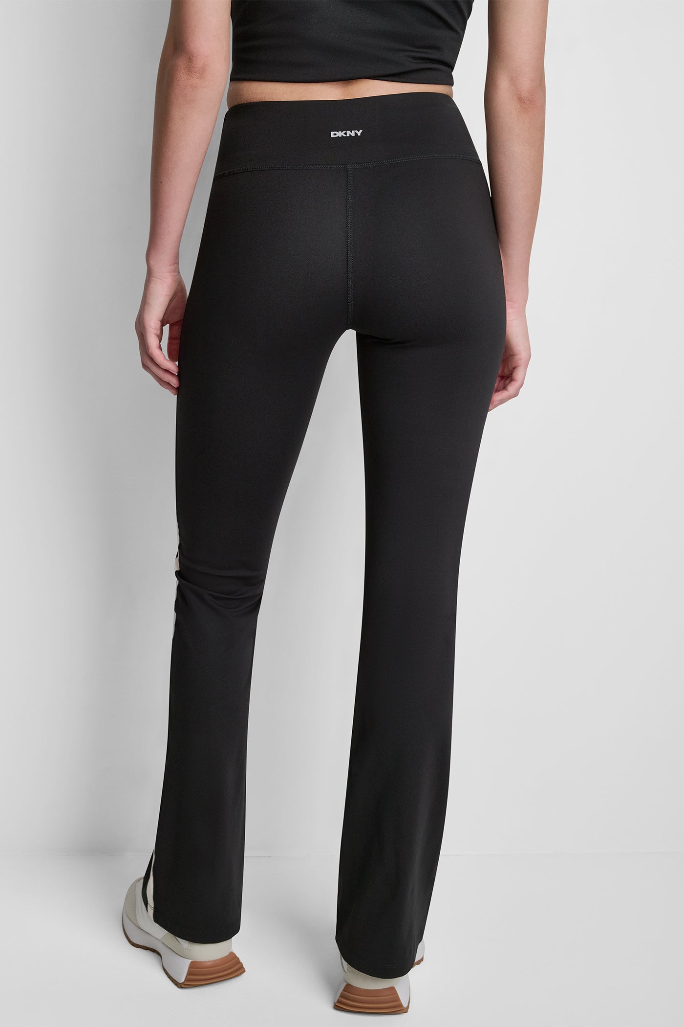 HIGH-RISE STRIPE FLARE LEGGING