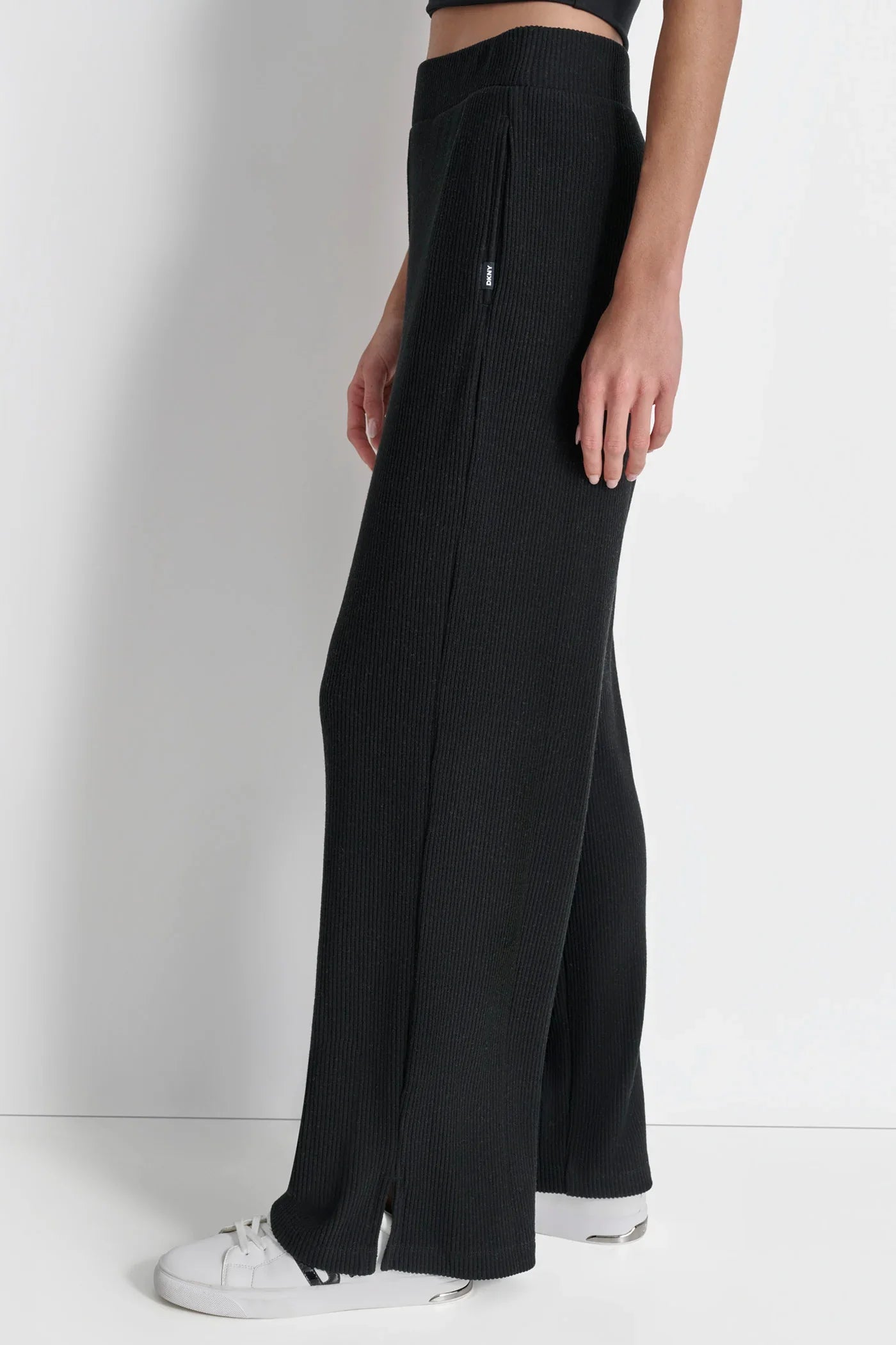 RELAXED STRAIGHT LEG PANT WITH POCKETS