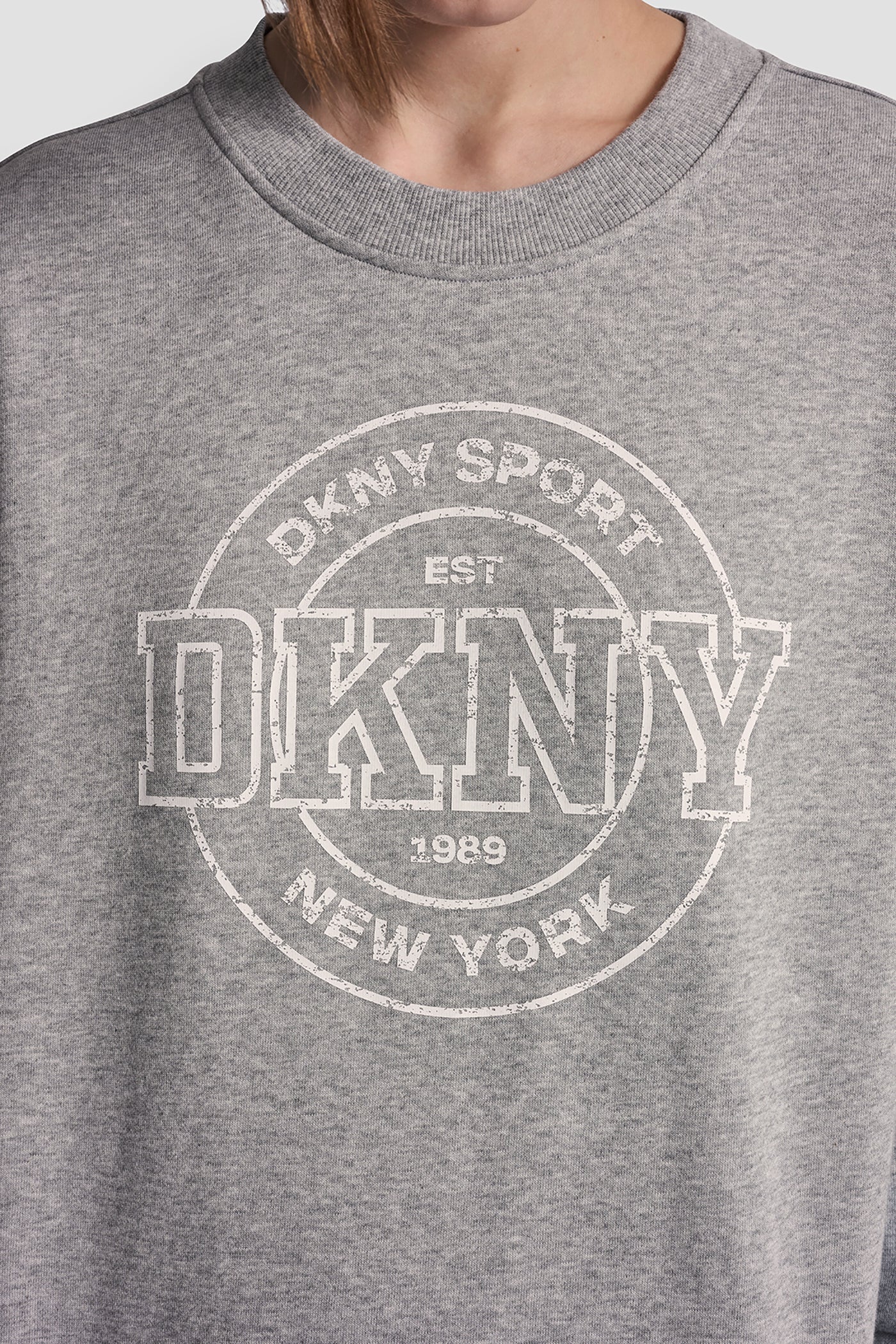 DKNY COLLEGIATE MEDA
