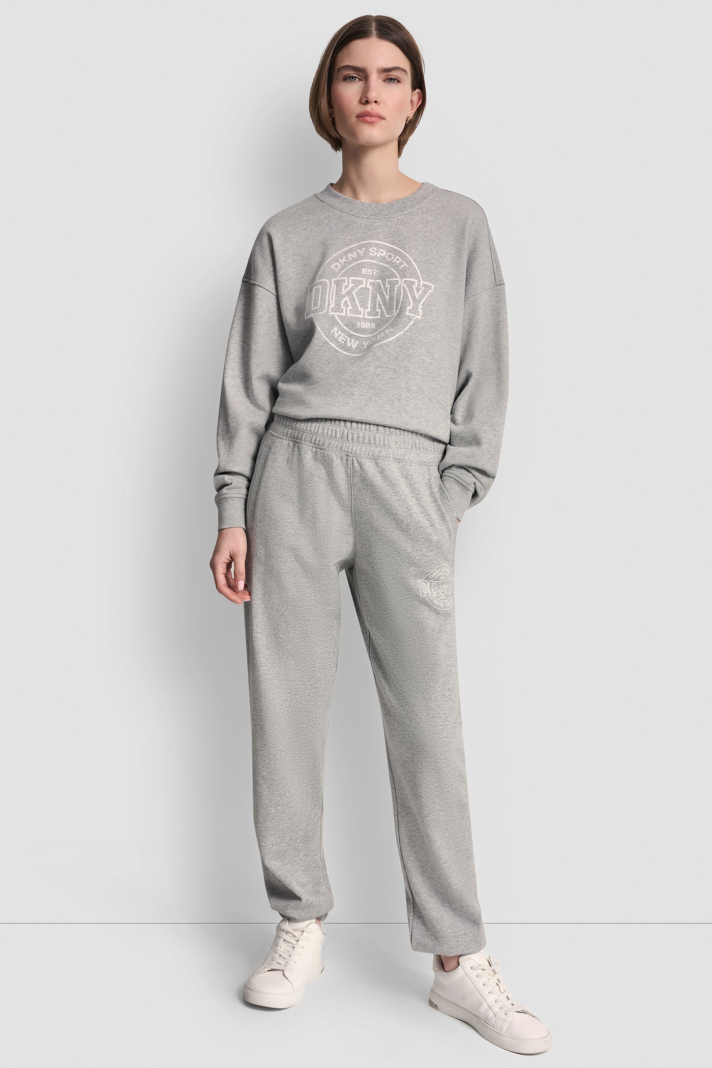 DKNY COLLEGIATE MEDA