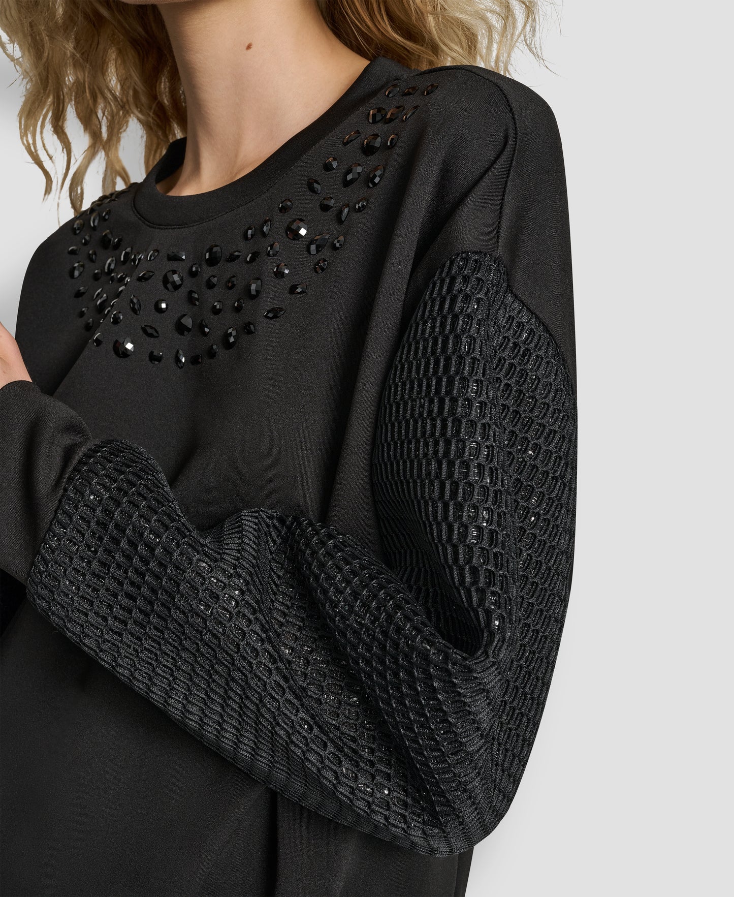 LONG SLEEVE MIX MEDIA BUBBLE