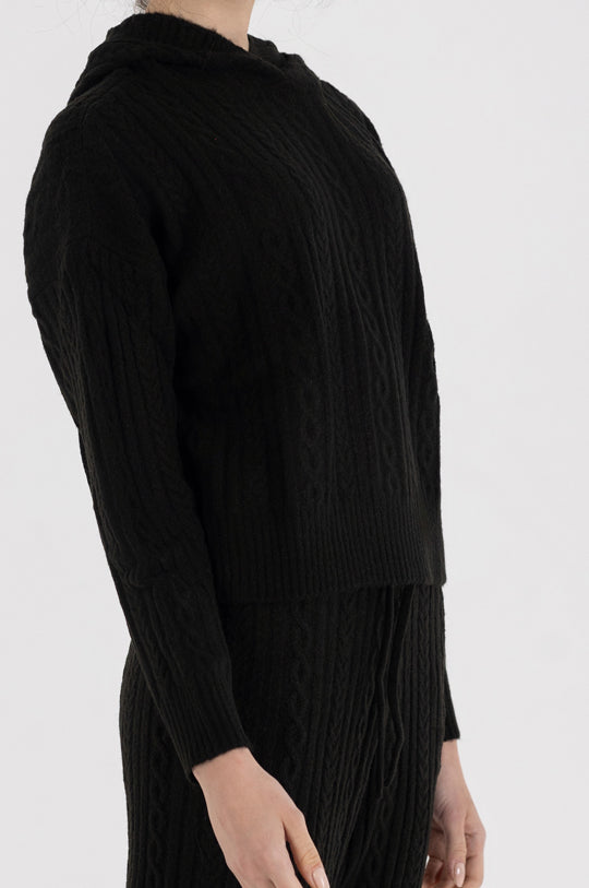 LONG SLEEVE CABLE SWEATER HOODIE