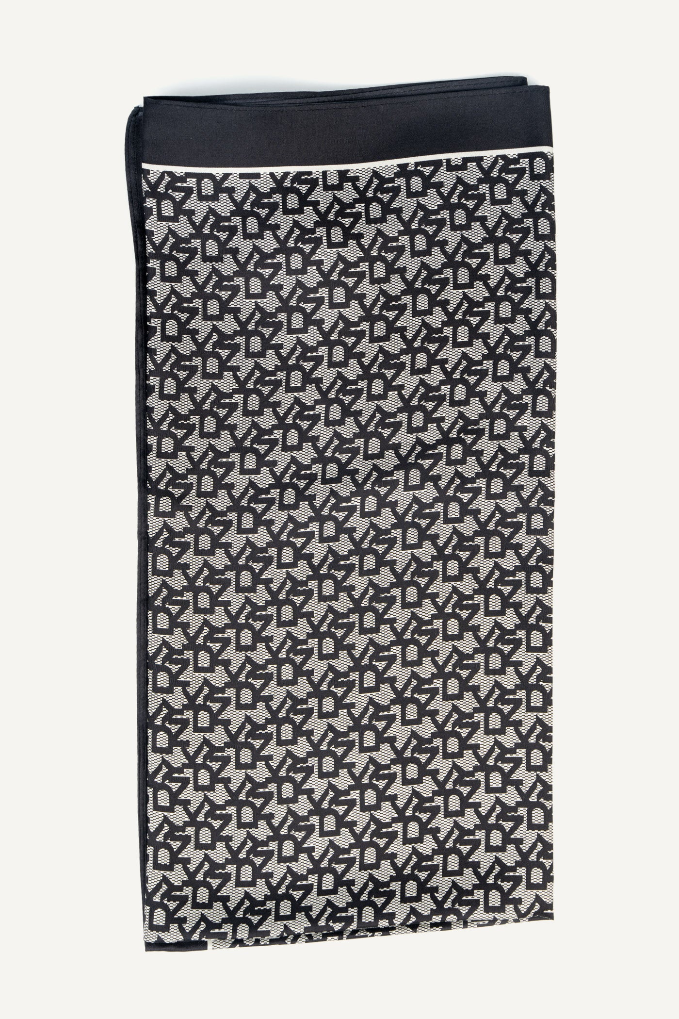 OBLONG BLOCK LOGO SCARF