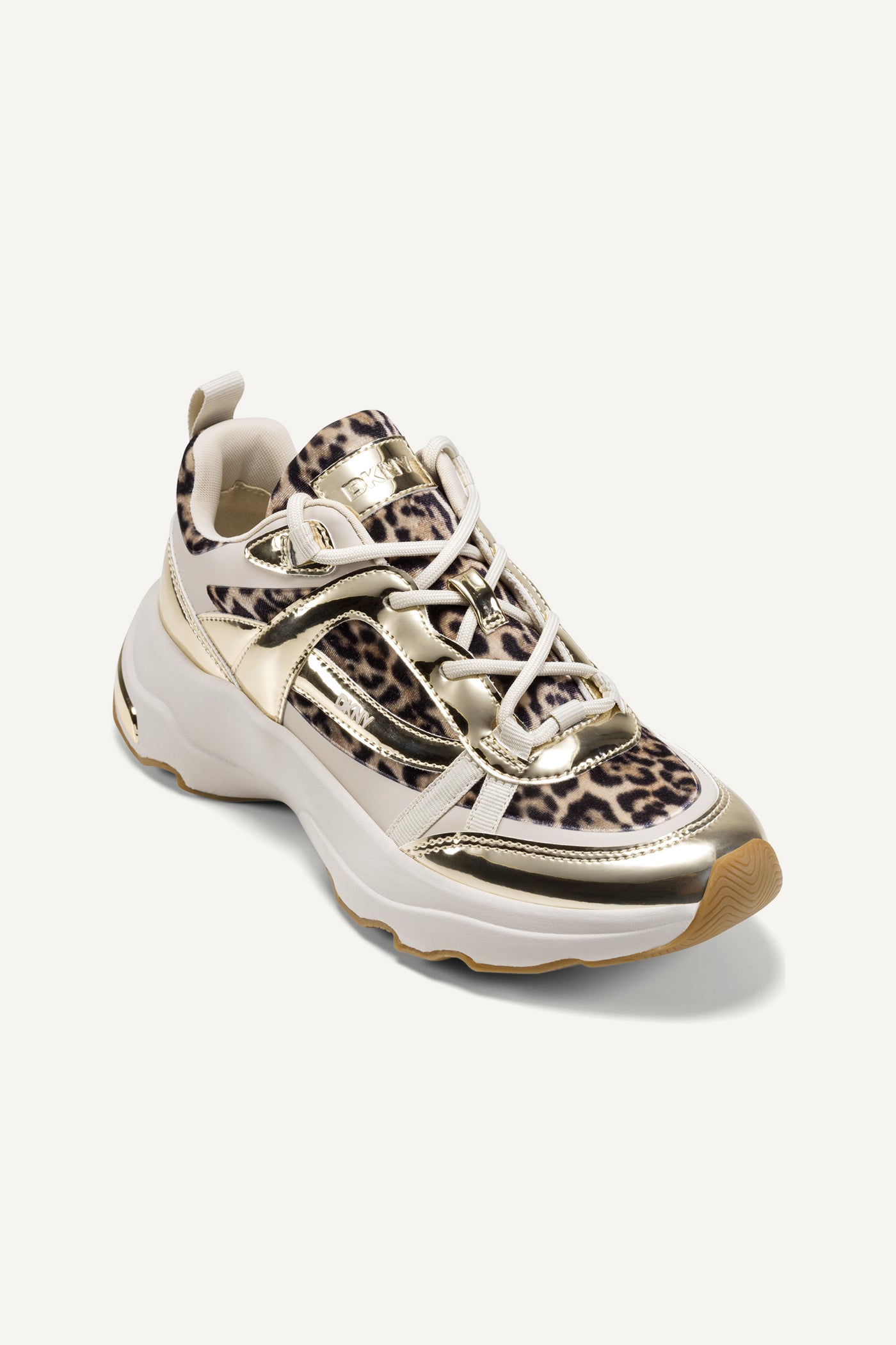 حذاء جونا رياضي برباط