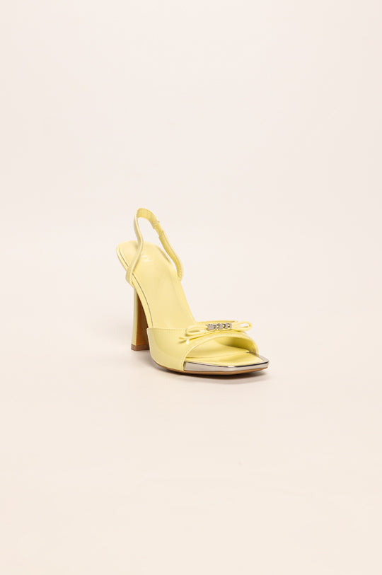 CAMARA SLINGBACK PEEP TOE PUMP