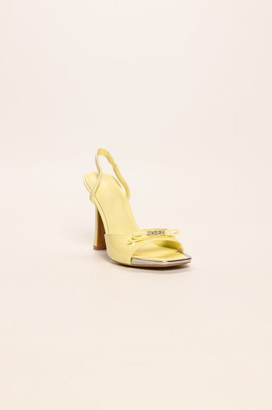CAMARA SLINGBACK PEEP TOE PUMP