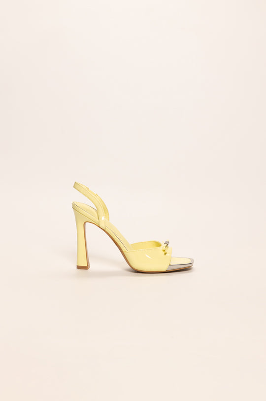 CAMARA SLINGBACK PEEP TOE PUMP