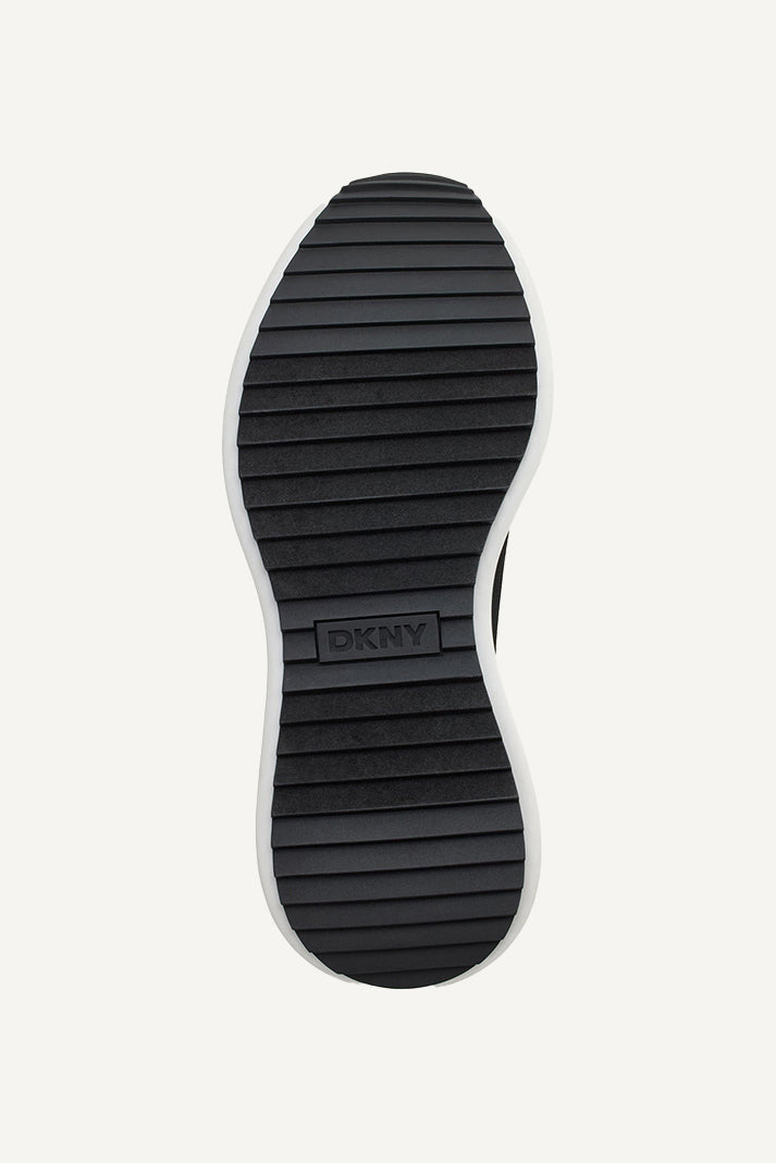 ZHAVIA SLIP ON SNEAKERS