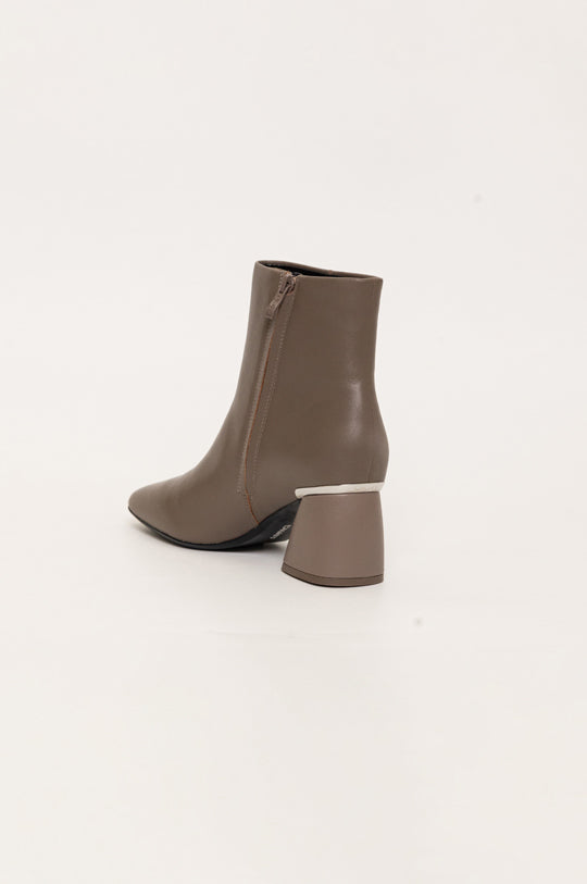 CALEENA HELLED BOOTS