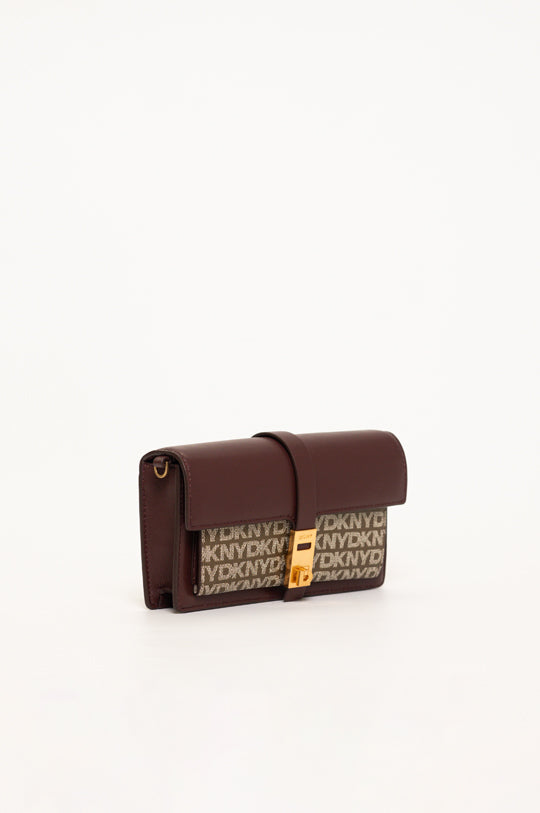 ALORA SMALL CLUTCH