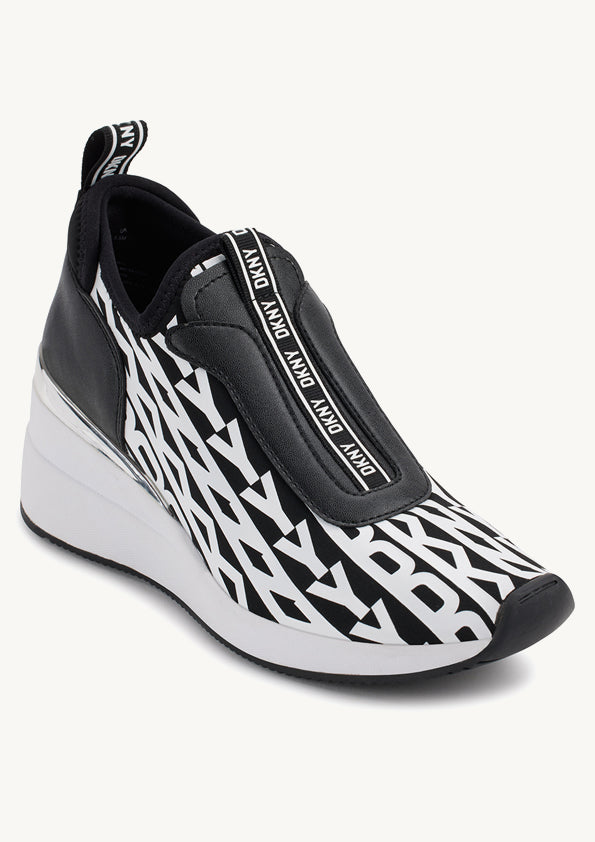 White hot sale dkny trainers